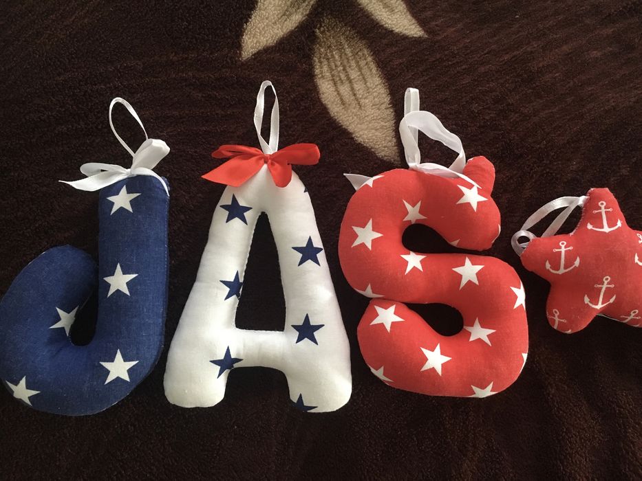 Literki z imieniem z materiału Jaś