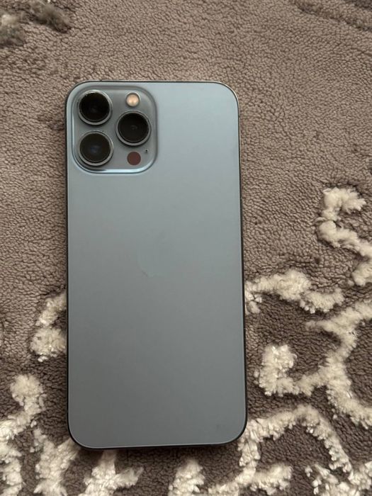 Продам iphone 13 pro max 256