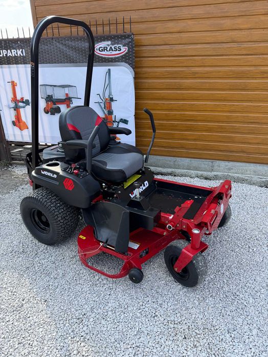 Traktor do koszenia trawy World Zeroturn Kawasaki 726cc