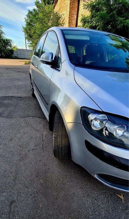 Volkswagen Golf Plus 1.4 FSI Clima