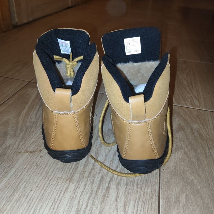 Uniwersalne buty Deedlite Let   do chodzenia boso