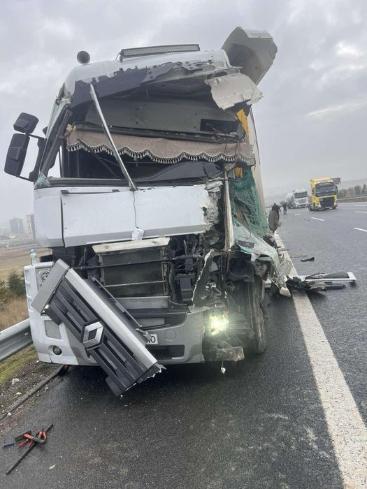 РАЗБОРКА  Renault Magnum DXI 12,dxi 13, 440/460/480/520