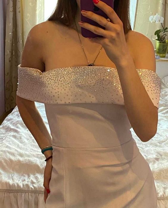 Сукня плаття весільне вечірнє