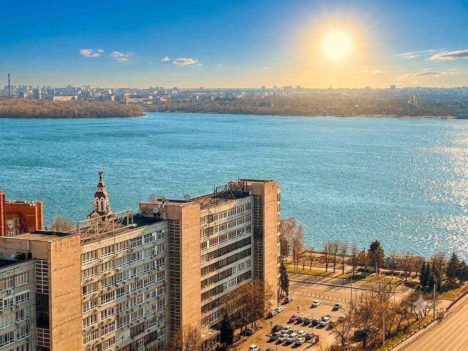 Квартира 2 кв у центрі міста Мост сіті погодинно - подобово