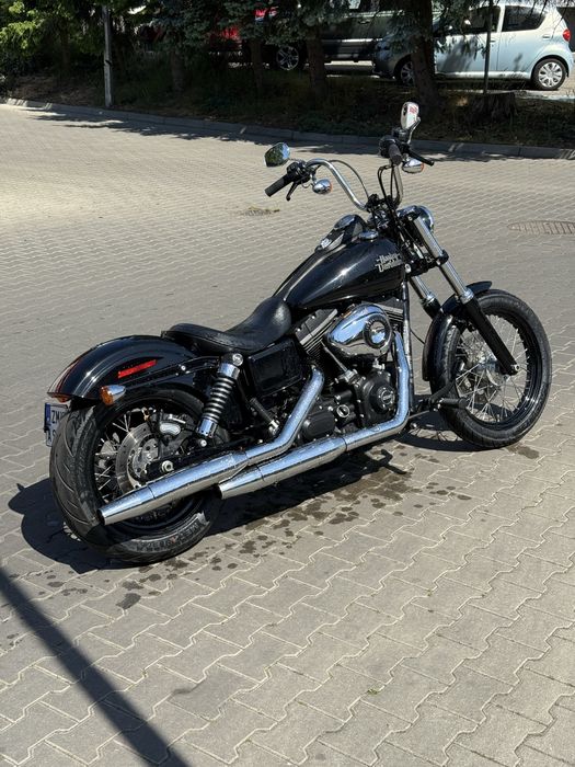 Harley davidson dyna street bob