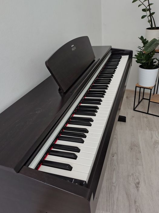 Yamaha Arius YDP 141 | Pianino cyfrowe | Sprawne, zadbane