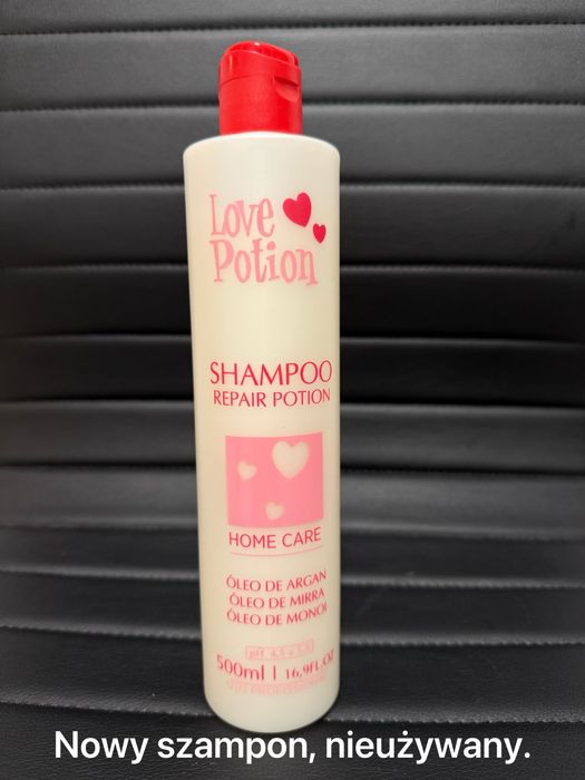 Keraty­na, botoks do włosów.