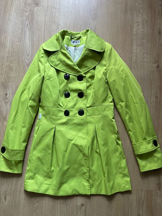 Limonkowy płaszcz r. 34