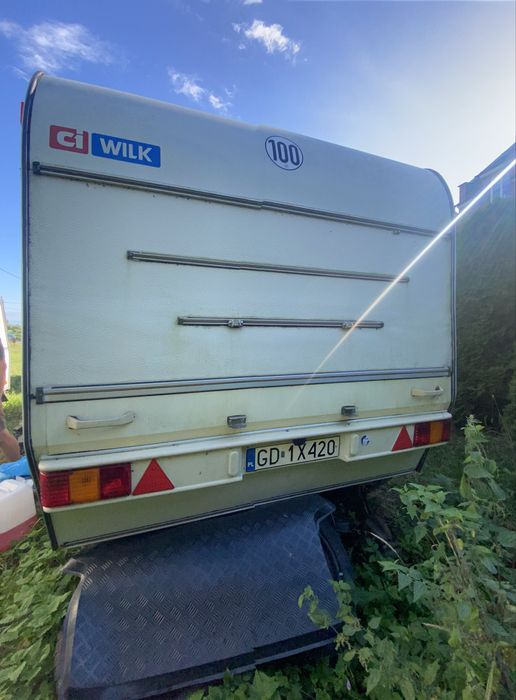 Wilk 1997 ci caravans z niemiec przyczepa
