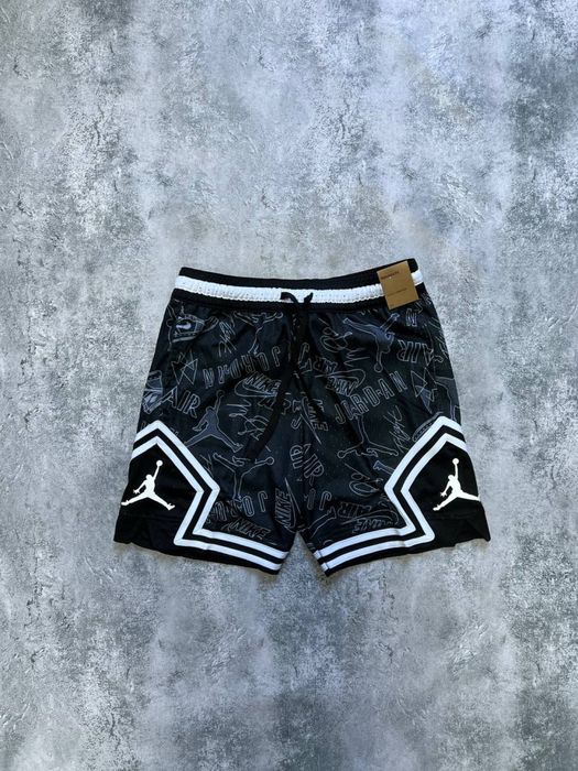 Продам шорти Jordan Diamond
