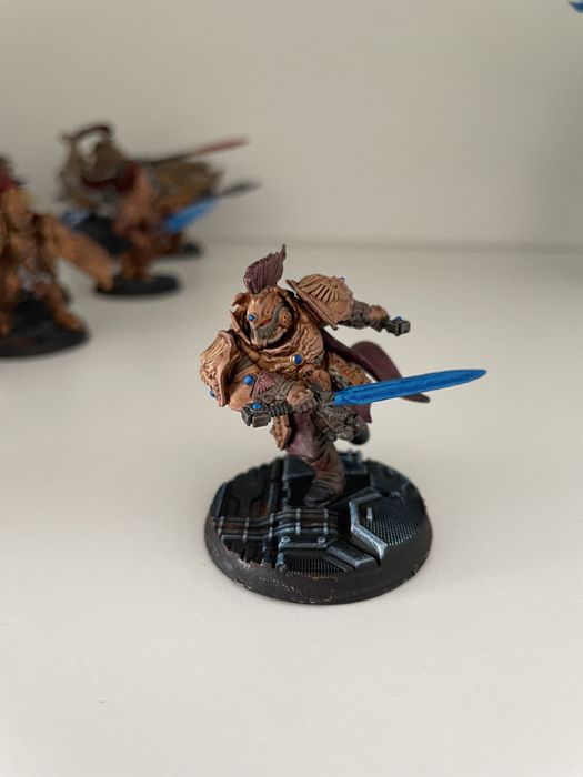 Custodes - armia