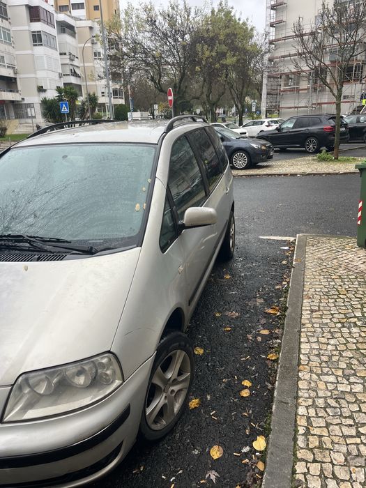 Carinha de 7 lugares