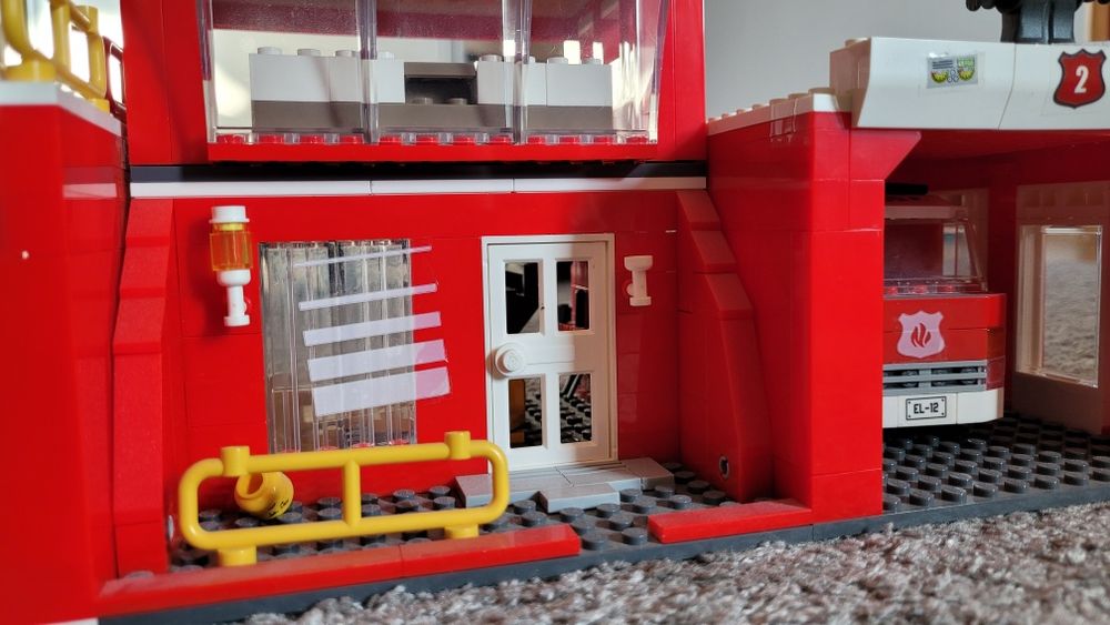 Remiza strażacka klocki jak Lego wóz strażacki strażak