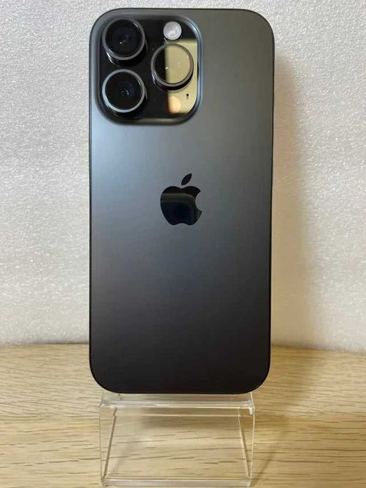 Apple iPhone 16 Pro 128GB preto titanium