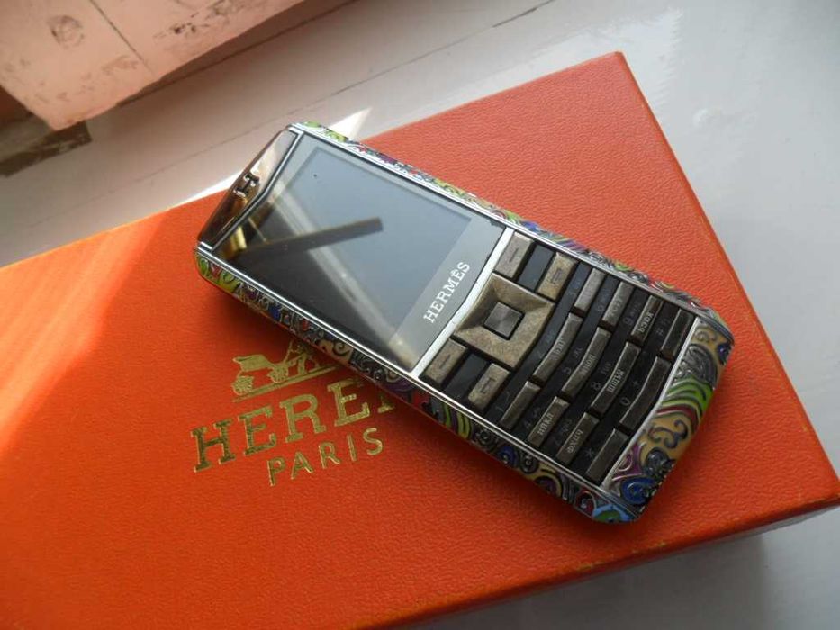 продам телефон кнопочный