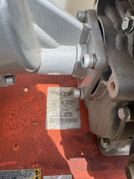Motopulverizador Triunfo 100L