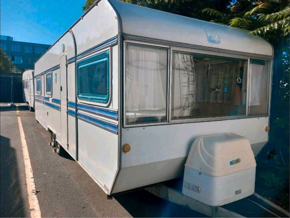 Knaus Reboques 9M isolado