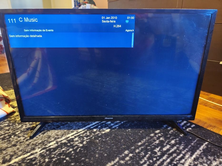 TV hisense 32 polegas