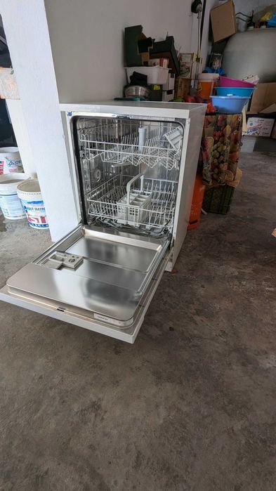 Maquina de lavar a loiça