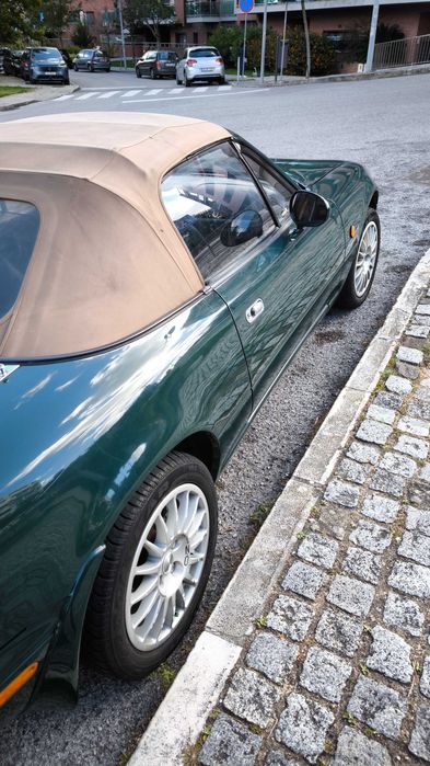 Mazda MX 5 NA British Racing Green (HU)