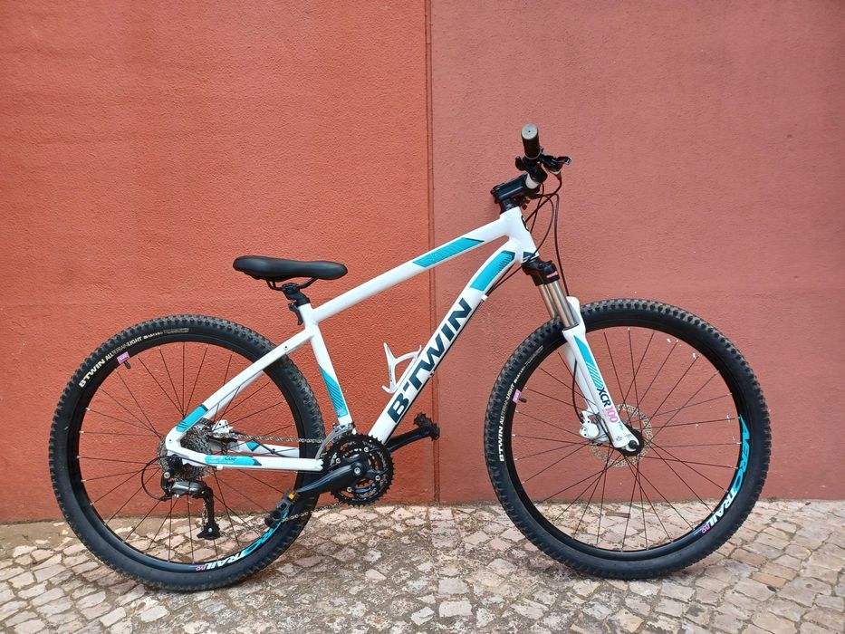 bicicleta BTT Decathlon Btwin Rockrider ST540