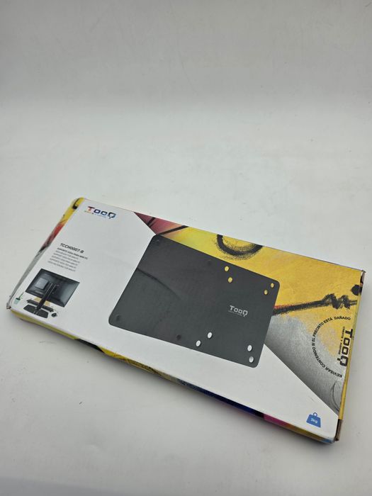 Metalowy uchwyt VESA do montażu mini komputerów PC.