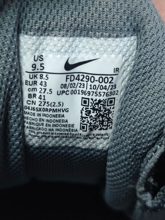 Чоловічі кросівки Nike Air Max Plus Drift Shoes FD4290-002