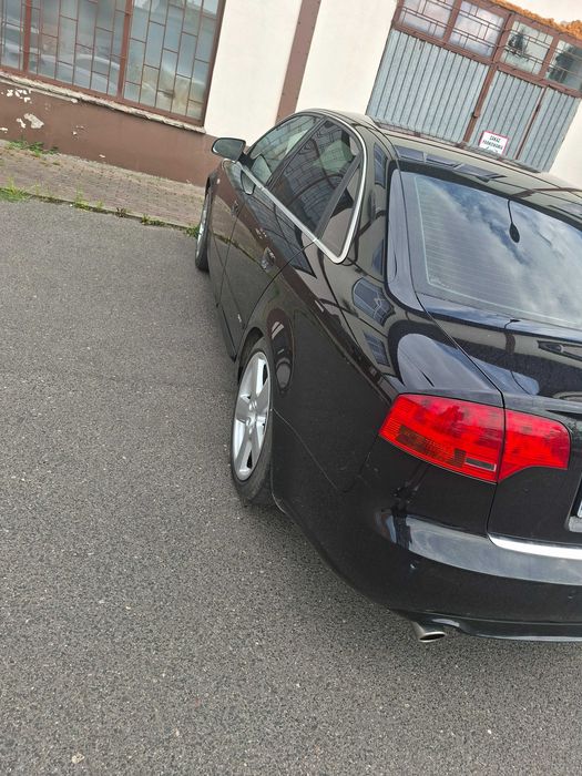 Audi A4Limousine