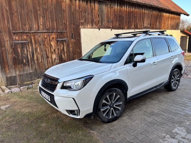 Subaru Forester krajowy, bezwypadkowy, fv23%, dwa kpl. kół