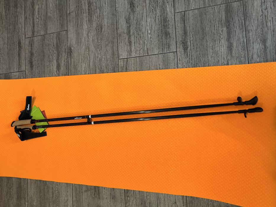 Kije do chodzenia  attrac Carbon Ultra Light 130cm