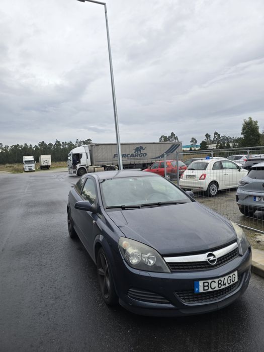 Opel Astra GTC 1.7