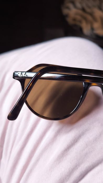 Óculos de sol ray-ban lindos nova coleção