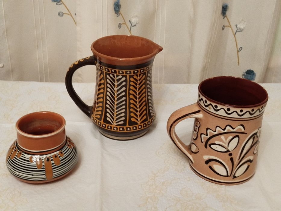 Майоліка: глечики, кухоль