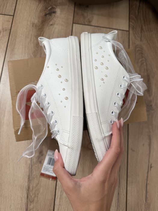 skórzane tenisówki big star JJ274311 białe