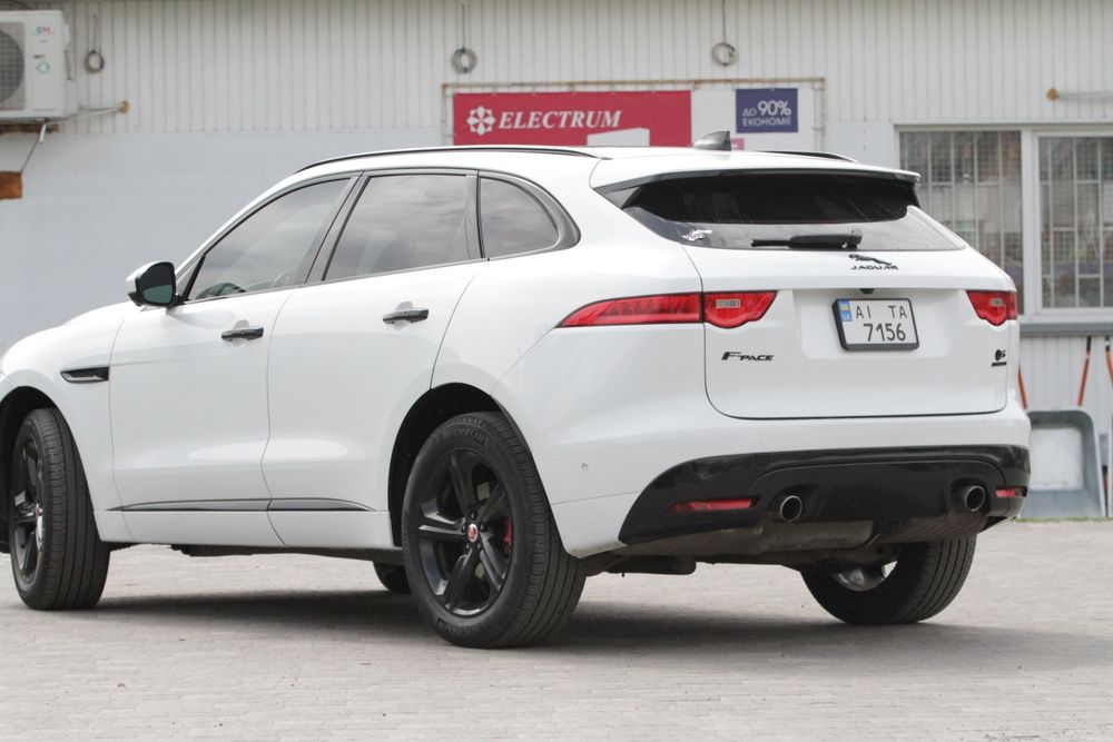 Jaguar F-PACE S 3.0 Supercharged AWD 380 к.с. | Максимальна комплектація | 2020