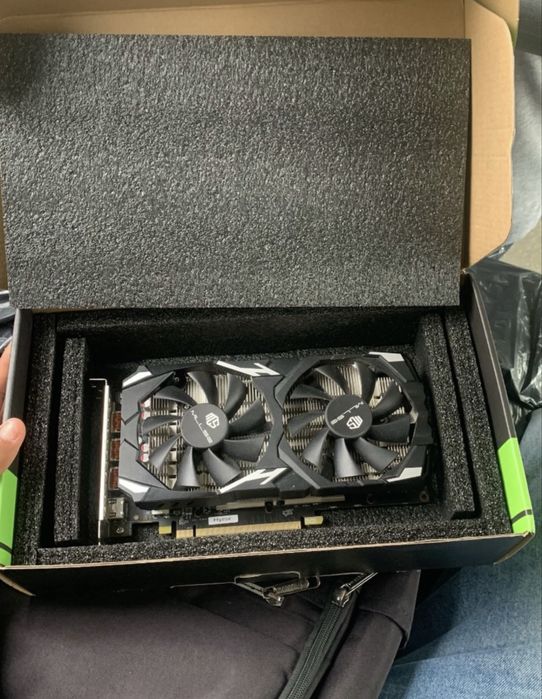 Rx580 8gb recondicionada(usada 1 vez por 4 meses)