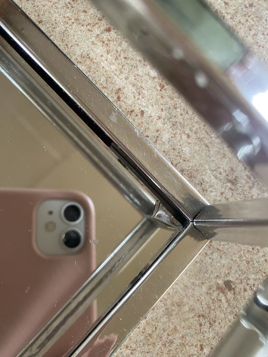 Oddam tacka lustro itd