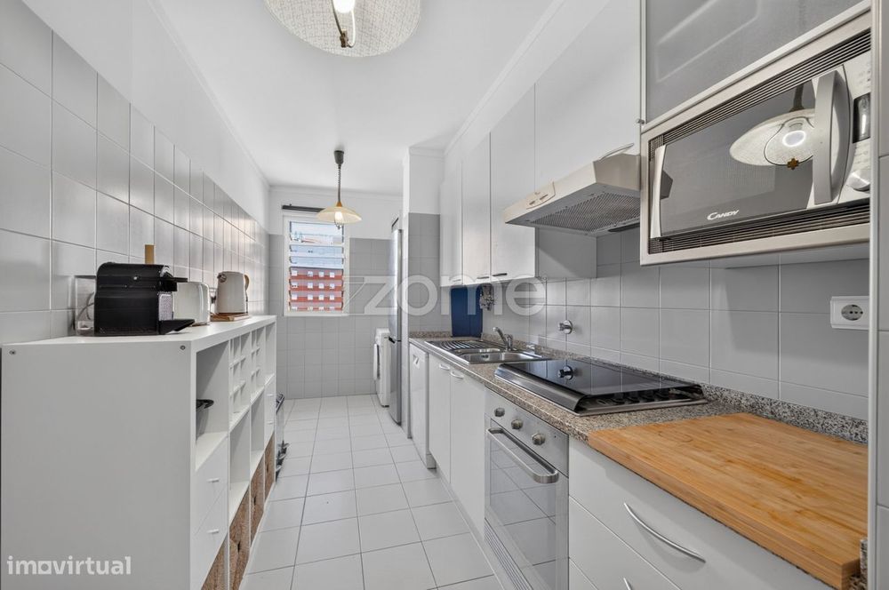 Apartamento T2 mobilado para arrendamento no Lumiar – Alta de Lisboa
