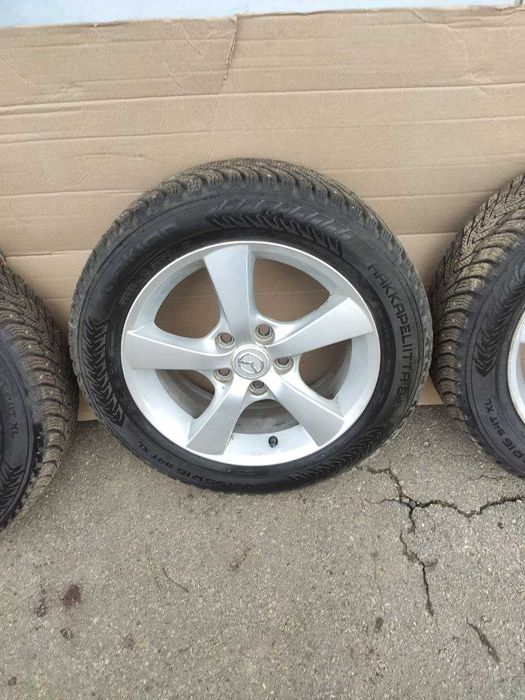 Комплект зимних колес R16 (Hakkapeliitta 8) на дисках Mazda 3, 5x114.3