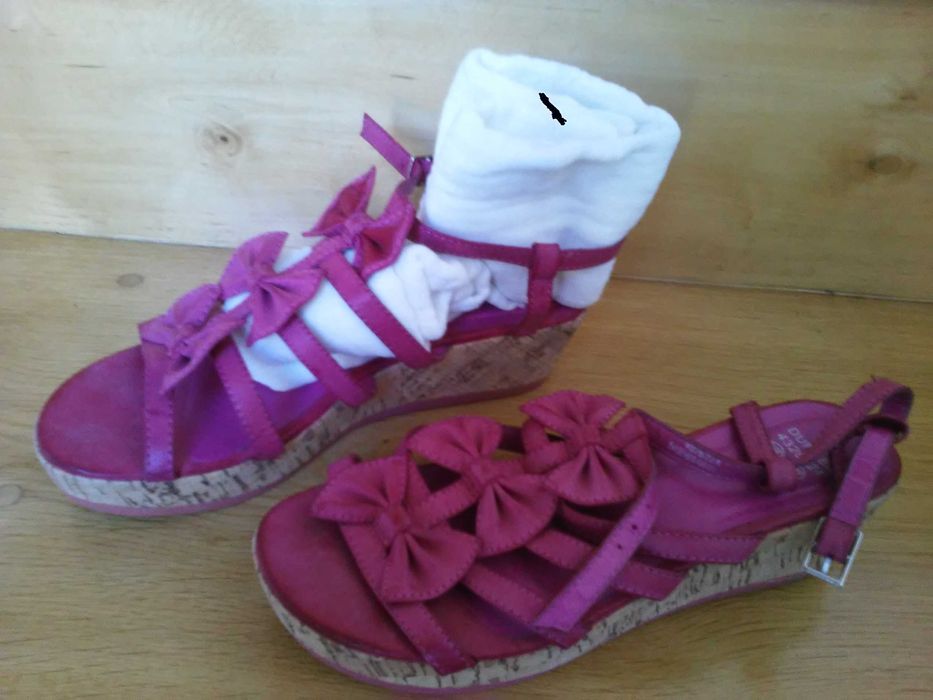 buty sandały  Dunnes z metką na koturnie roz. 4/37