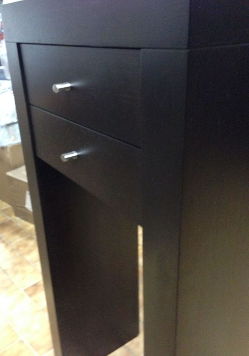 Móvel elegante pequeno com duas gavetas em madeira maciça Wengé