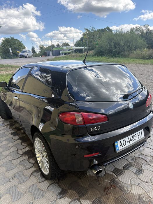 Продам Alfa Romeo 147 1.6