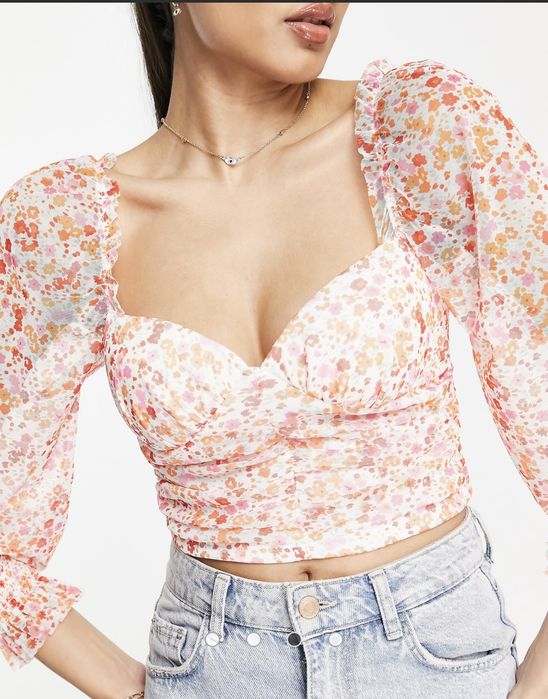 Квітковий топ з довгим рукавом