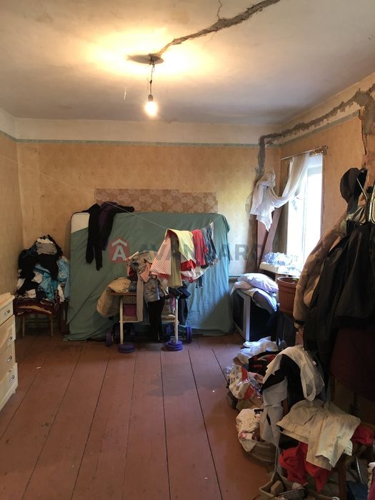 Продам частину будинку в Таромському 15000 $