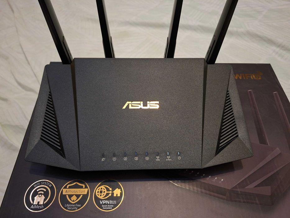 Router Asus RT-AX58U Wi-Fi 6