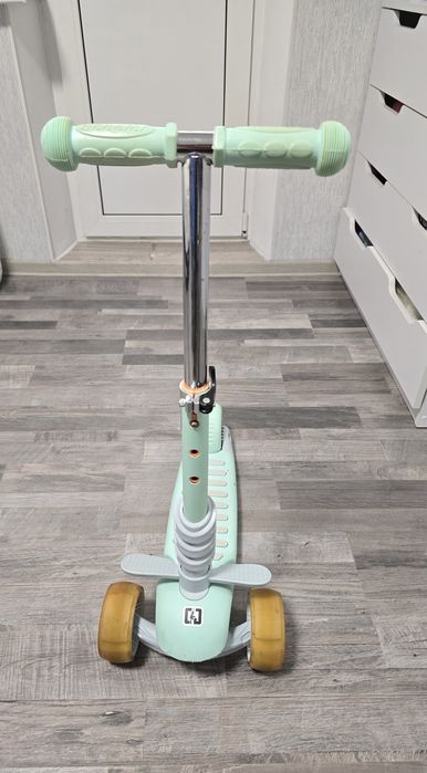 Дитячий самокат Scooter