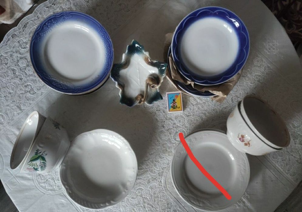 Посуд, різний, якісний,ключі для консервування