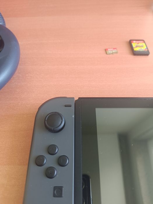 Nintendo Switch completa com acessórios
