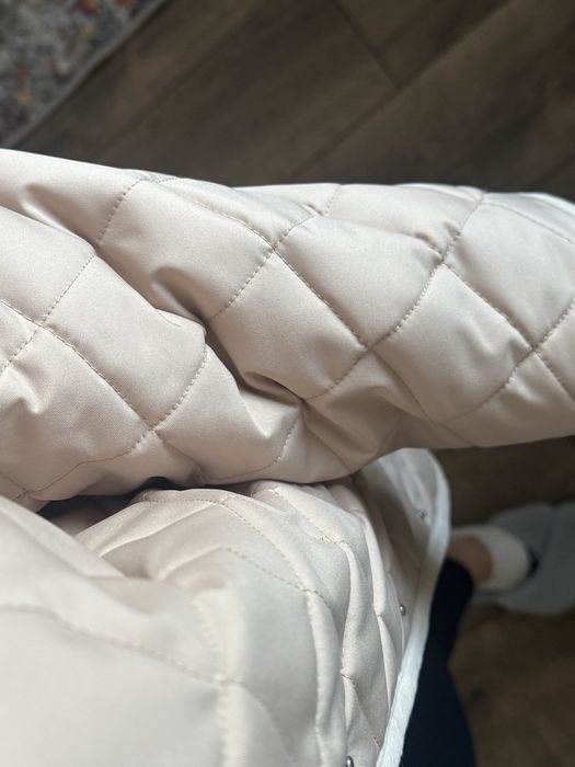 Куртка стьобана жіноча Friends of Fashion