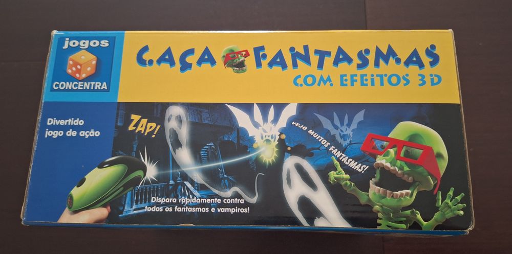 Caça  fantasmas com Efeitos 3D da Concentra'' Estado Impecável''